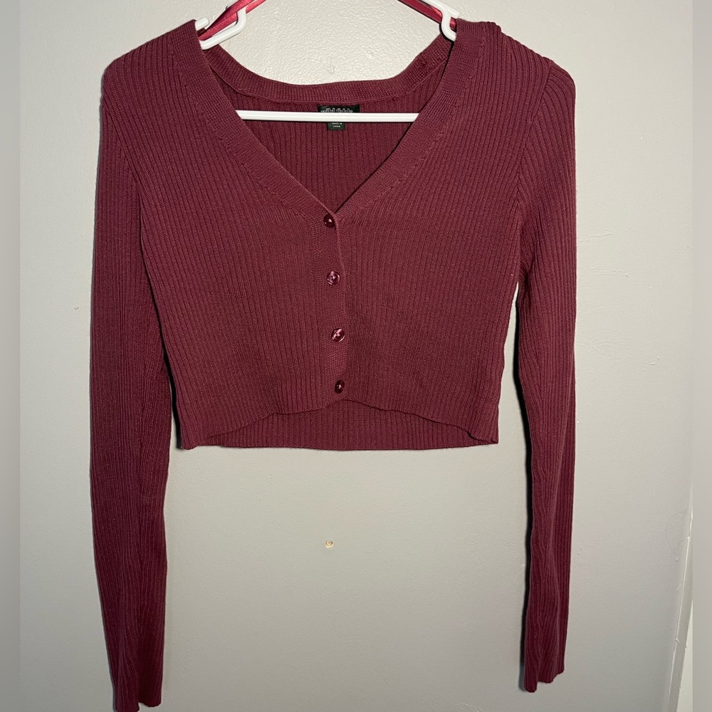 Cropped button up